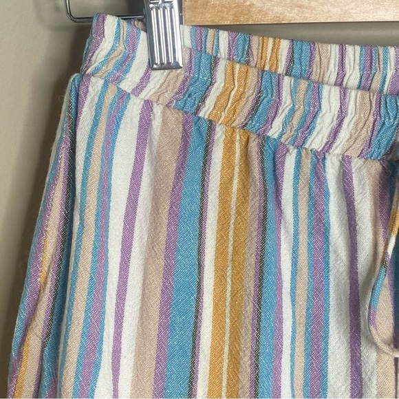 Francesca’s Dee Elly Women’s Stripe Shorts Size Large - Picture 8 of 16